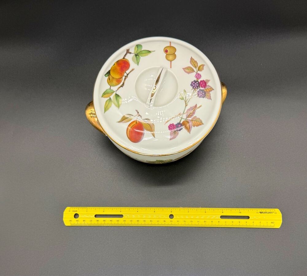 Royal Worcester Evesham Gold Shape 23 Size 6 Covered Casserole Dish England